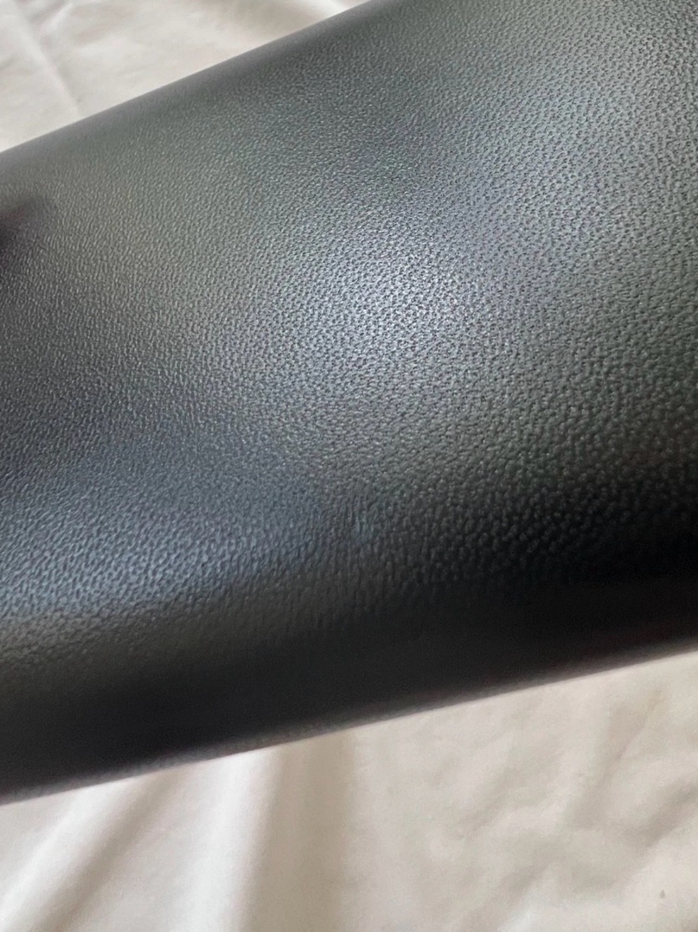 NIB Celine Triomphe Long Wallet in Shiny Calfskin with Gold Tone Hardware - Picture 6 of 10